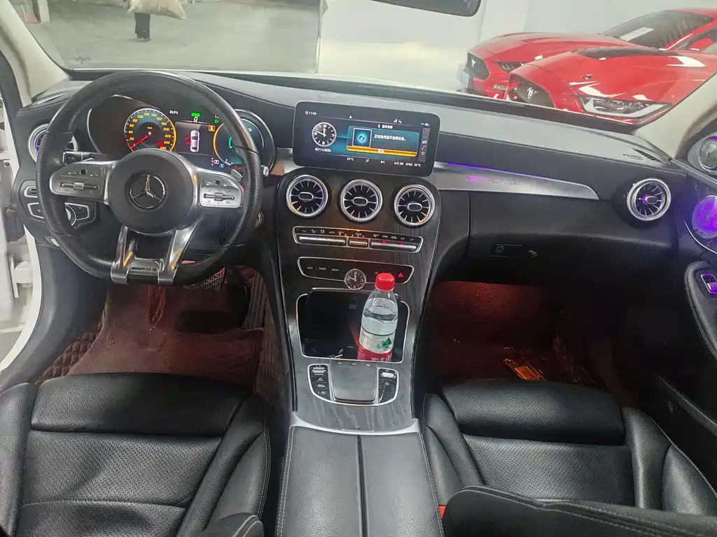 Mercedes-Benz C-Class 2021