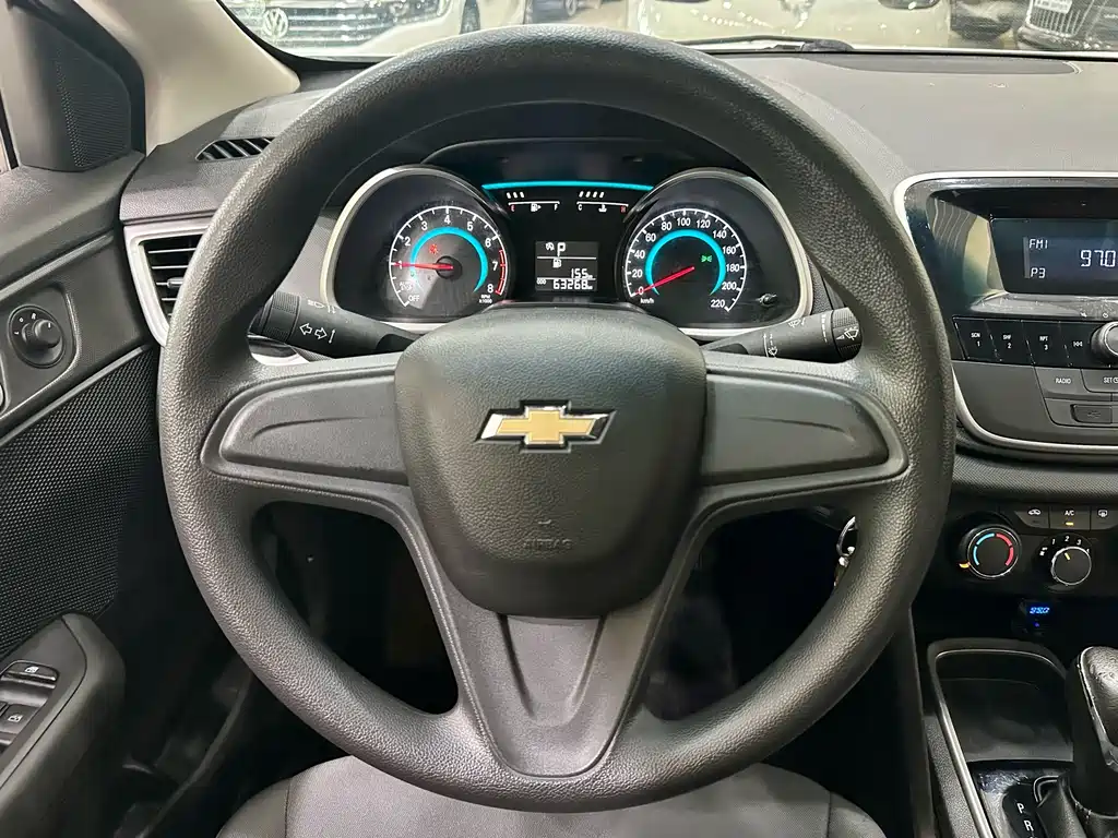 Chevrolet Cavalier 2018 — фото 13