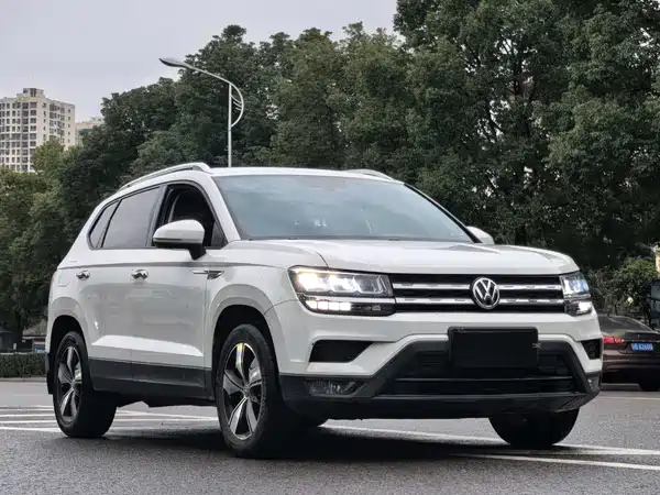 Volkswagen Tharu 2020