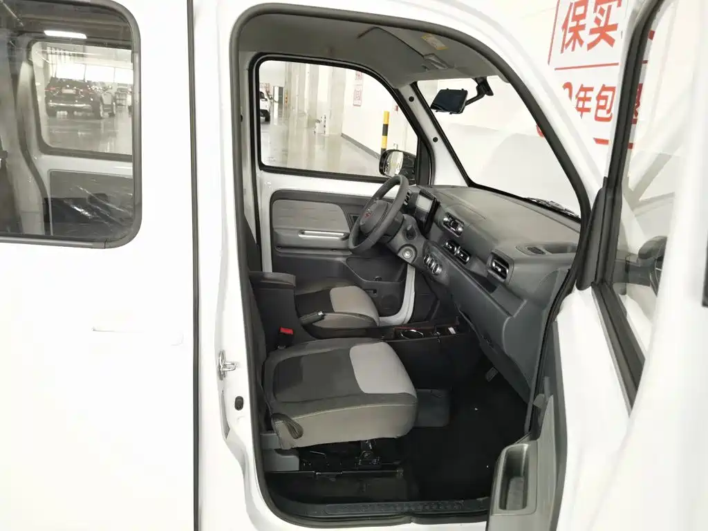 Wuling Zhiguang New Energy 2025 — фото 23