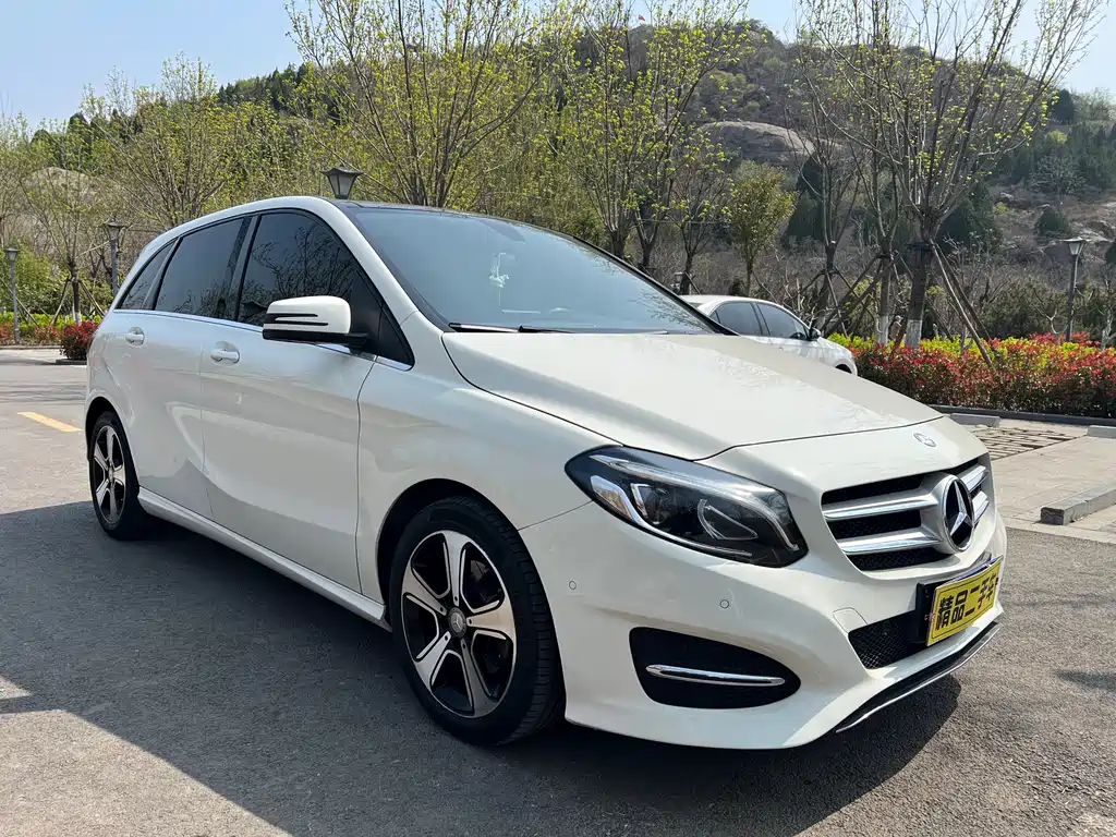 Mercedes-Benz B-Class 2016 — фото 3