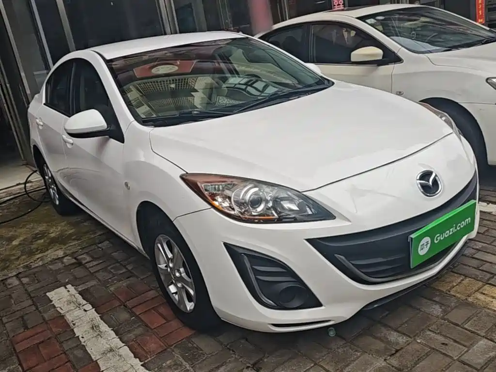 Mazda 3 Xingcheng 2015 — фото 4
