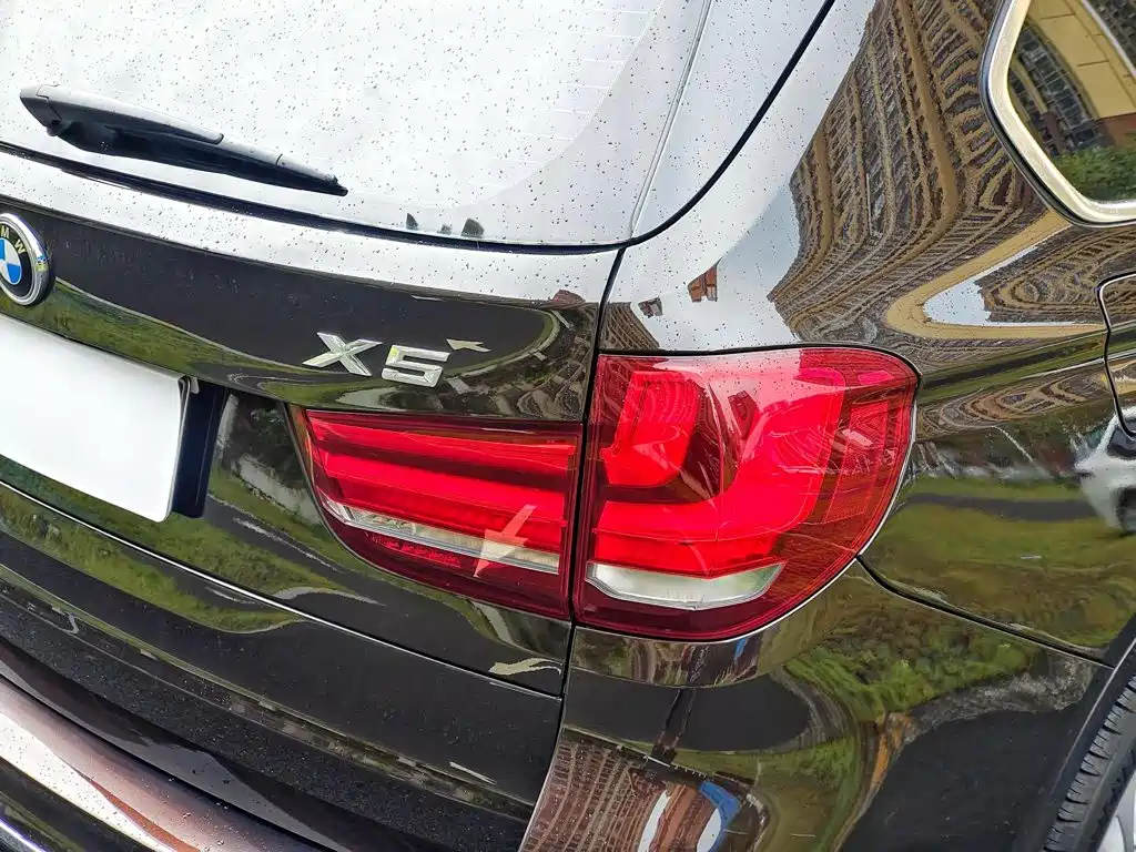 BMW X5 2018 — фото 11