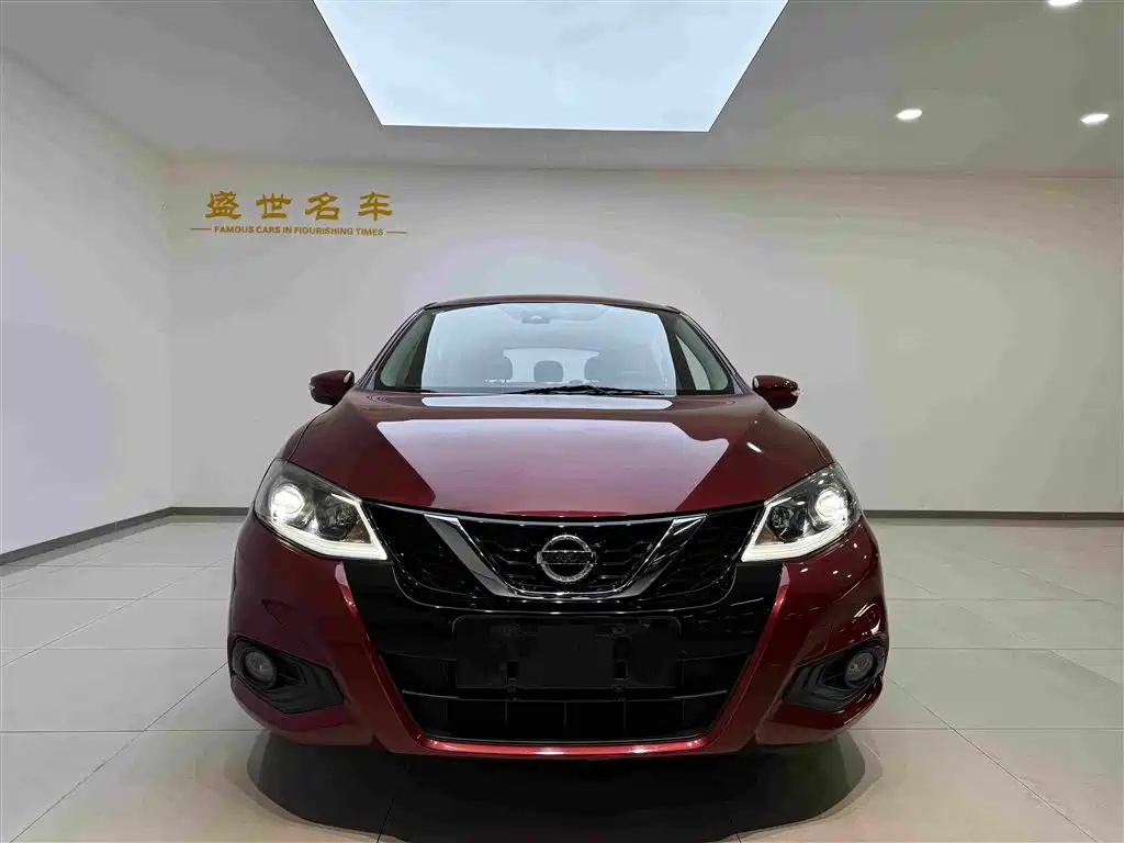Nissan Tiida 2020