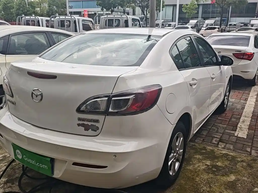 Mazda 3 Xingcheng 2015 — фото 7
