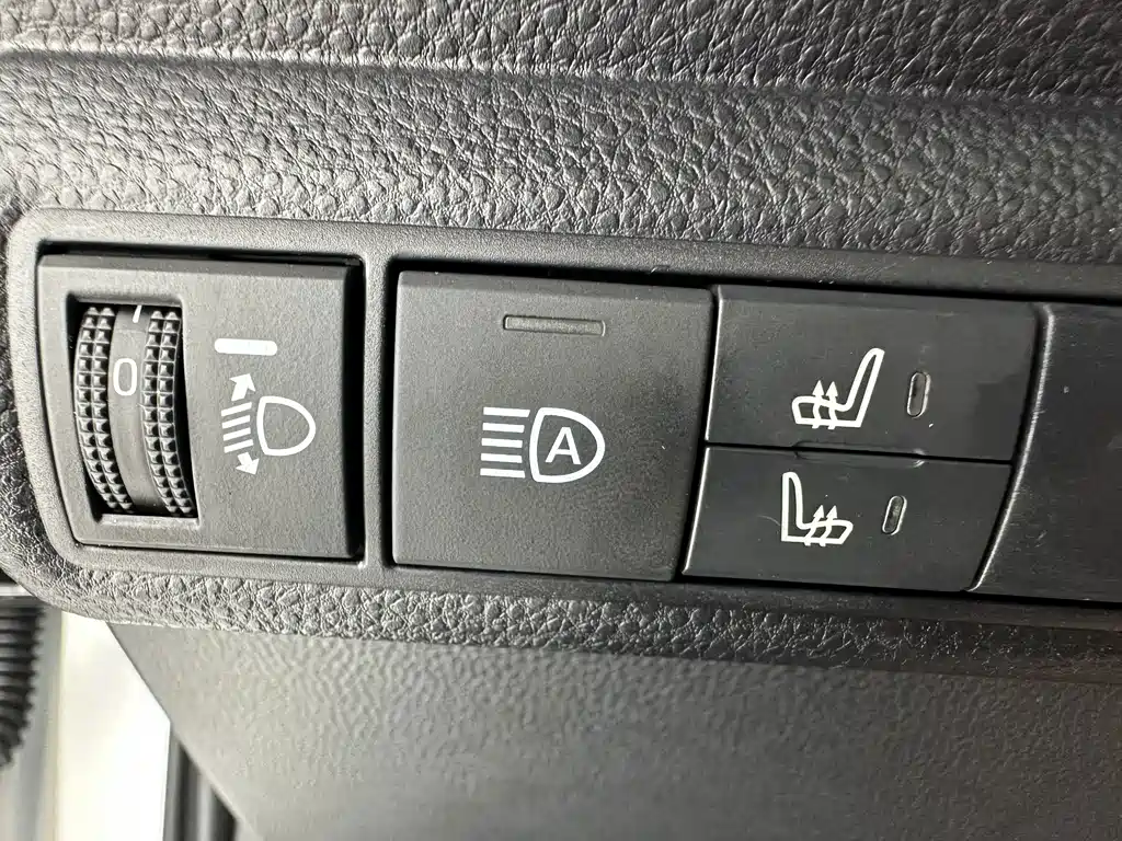 Toyota Levin 2023 — фото 13