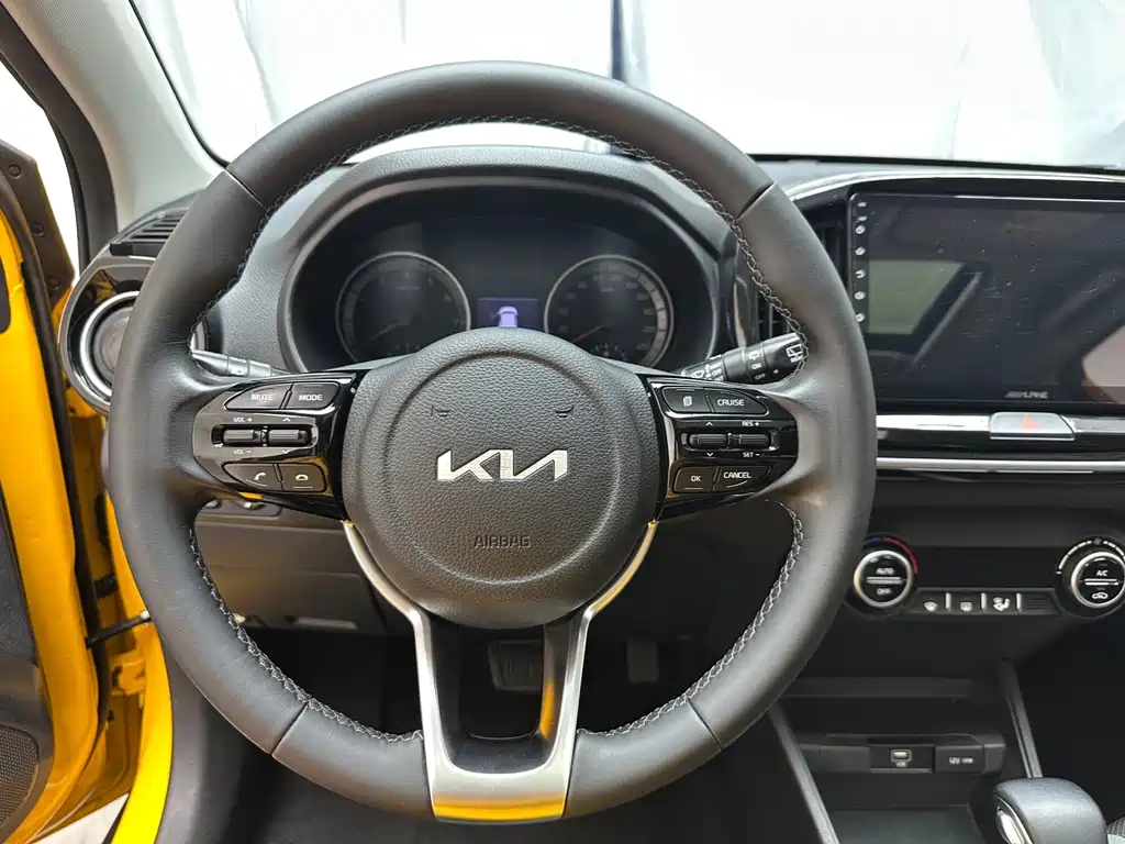 Kia KX1 2022 — фото 7