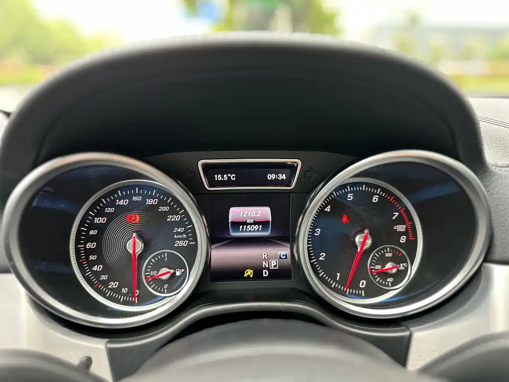 Mercedes-Benz GLE Coupe 2018 — фото 18