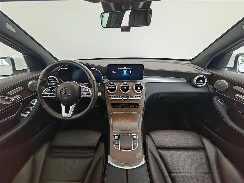 Mercedes-Benz GLC 2023 — фото 5