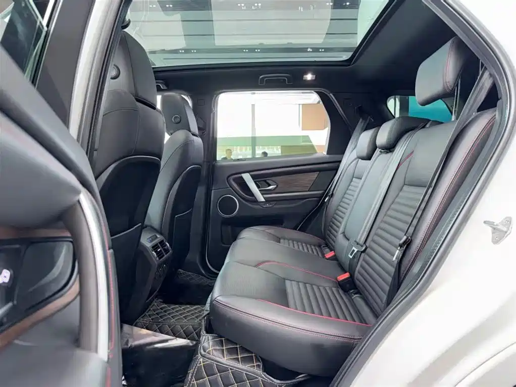 Land Rover Discovery Sport 2019