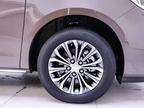 Buick GL8 2023