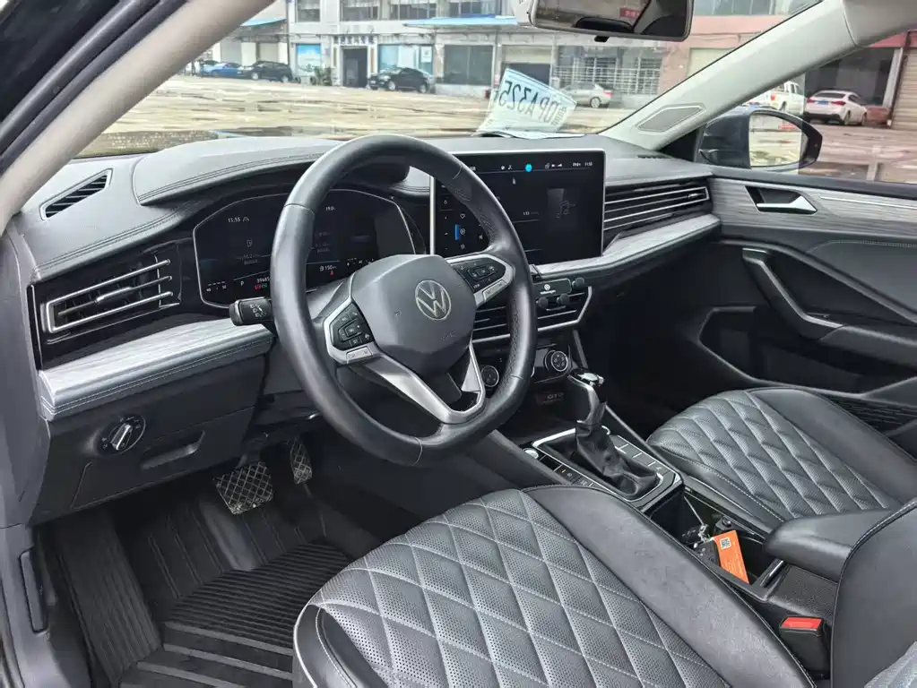 Volkswagen Sagitar 2023