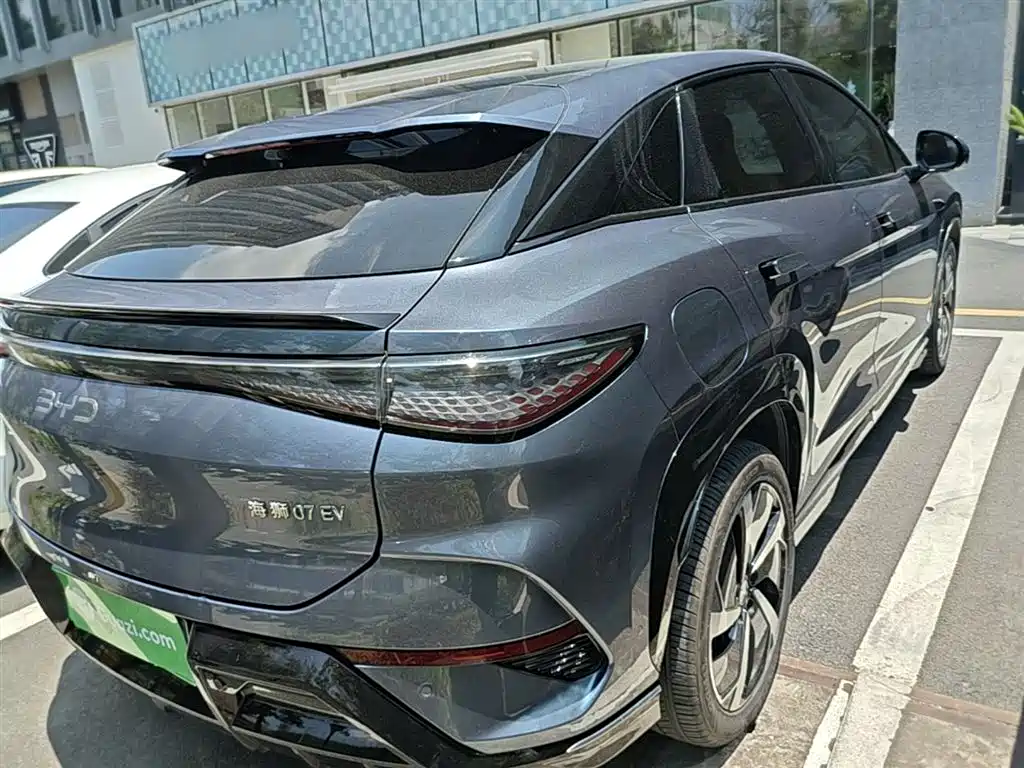 BYD Seal 07 EV 2024 — фото 7