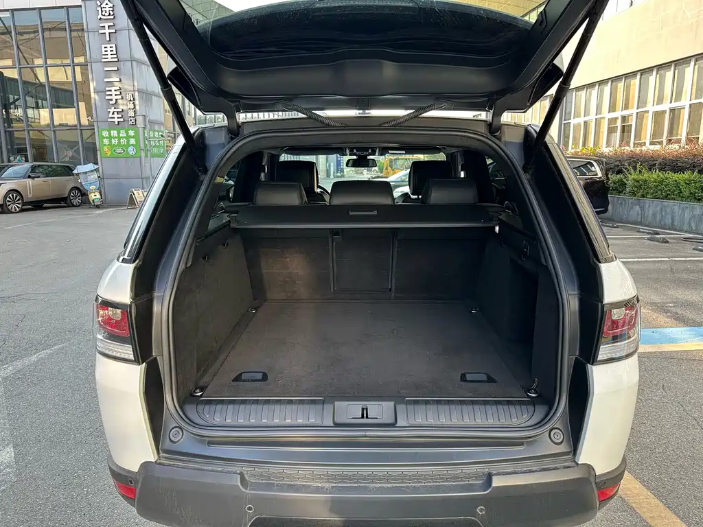 Land Rover Range Rover Sport 2015 — фото 25