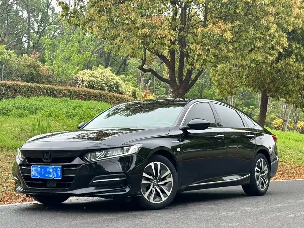 Honda Accord 2020 — фото 1