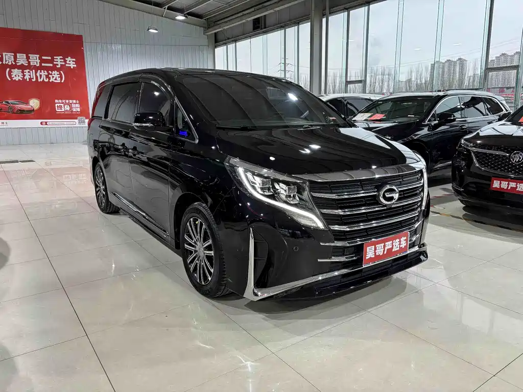 GAC Motor Trumpchi M8 2022 — фото 3