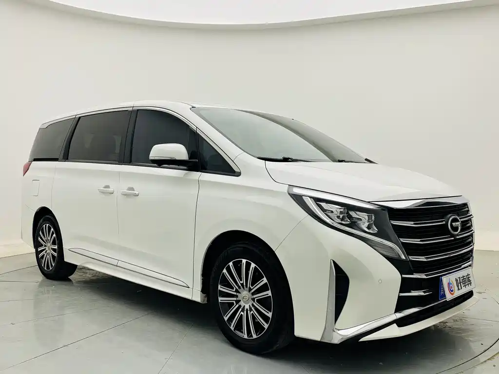 GAC Motor Trumpchi M8 2022 — фото 3