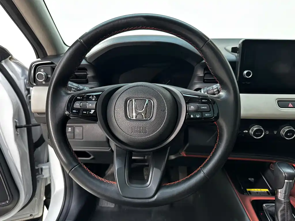 Honda Vezel 2023 — фото 18