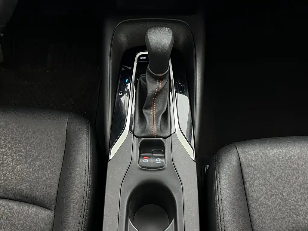 Toyota Corolla 2022 — фото 12