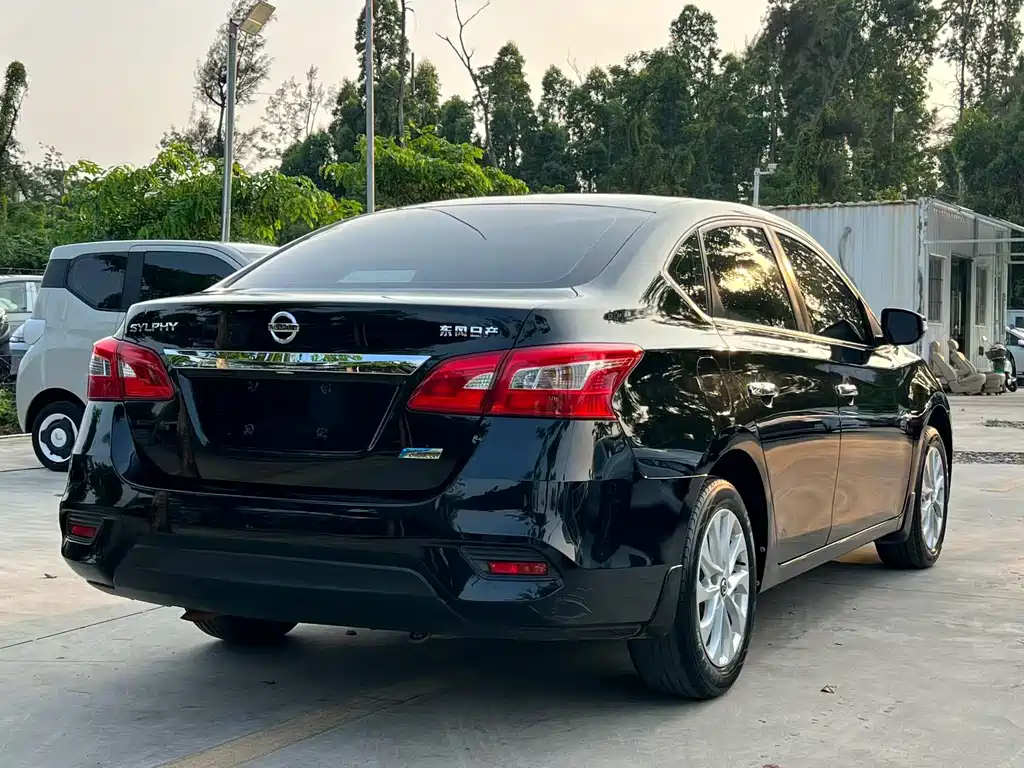 Nissan Sylphy 2018 — фото 9