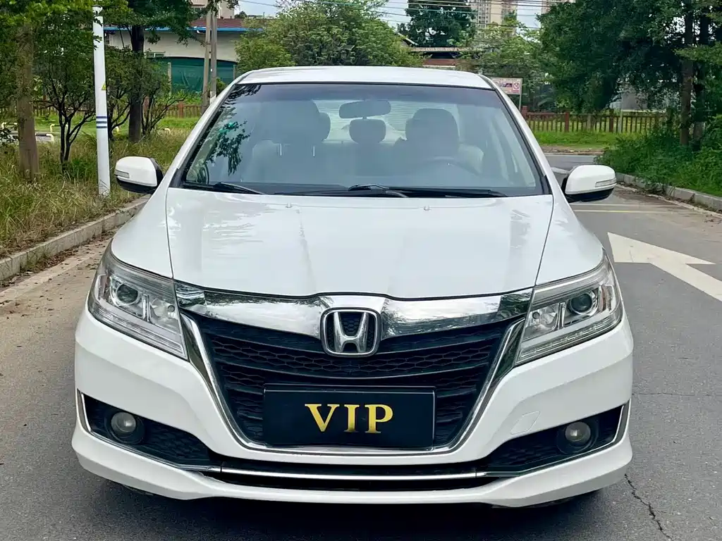 Honda Crider 2016