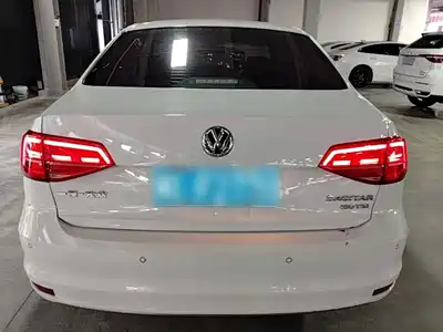 Volkswagen Sagitar 2019