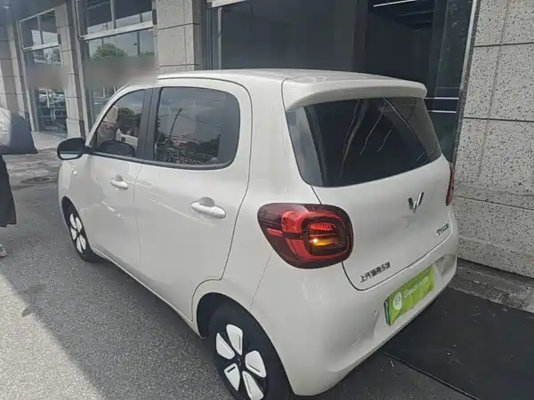 Wuling Hongguang MINIEV 2025