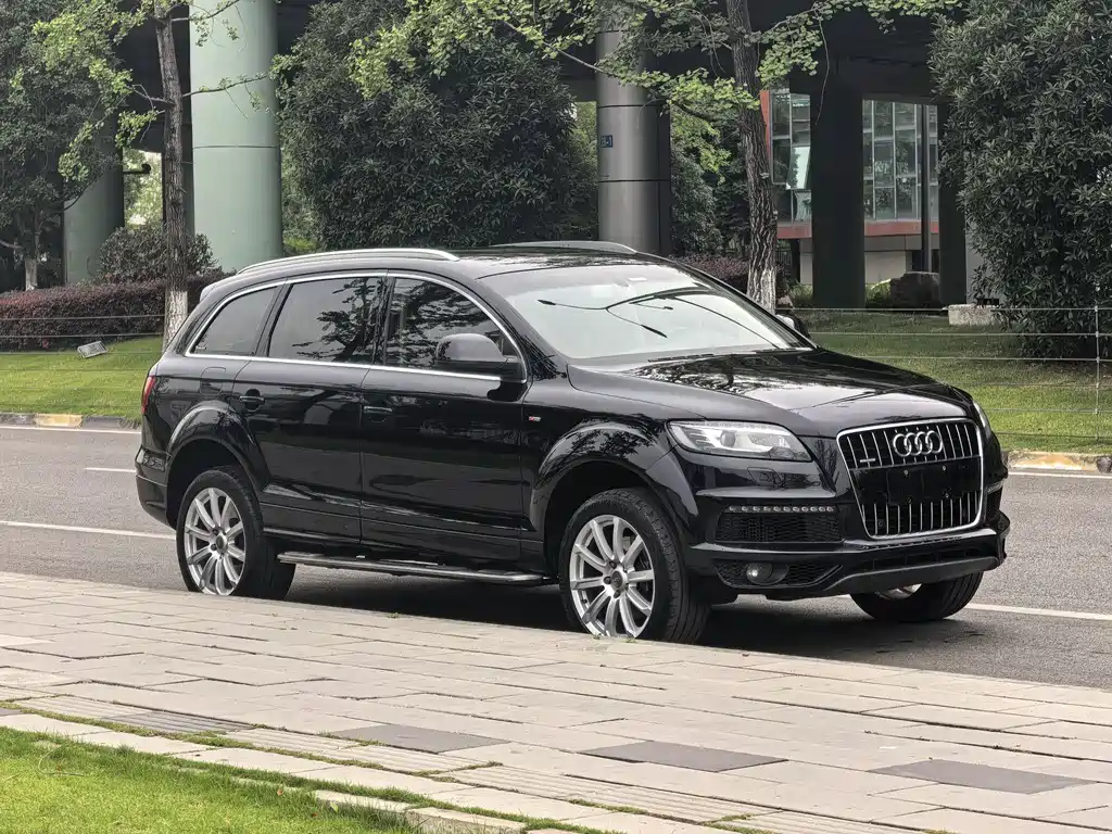 Audi Q7 2014 — фото 3