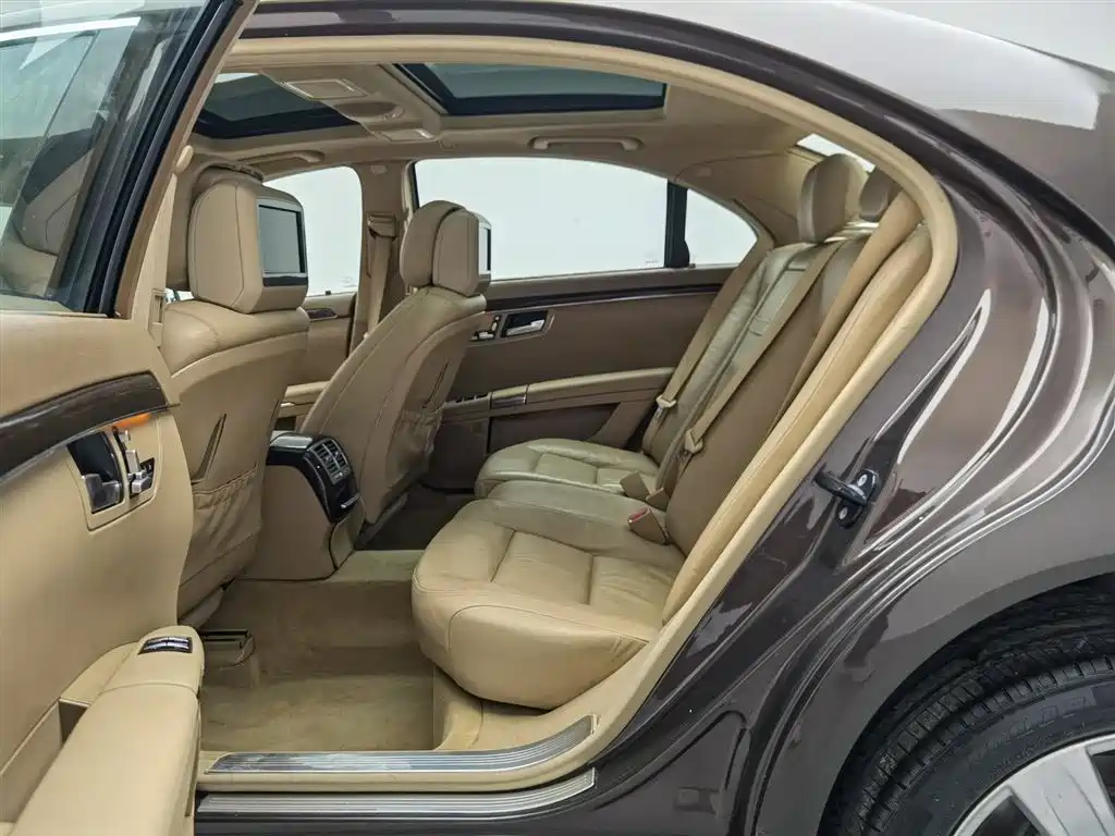 Mercedes-Benz S-Class 2011 — фото 15