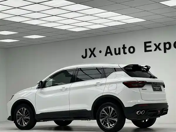 Geely Binyue 2022