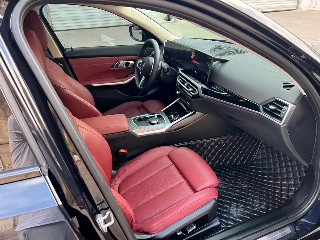 BMW i3 2024