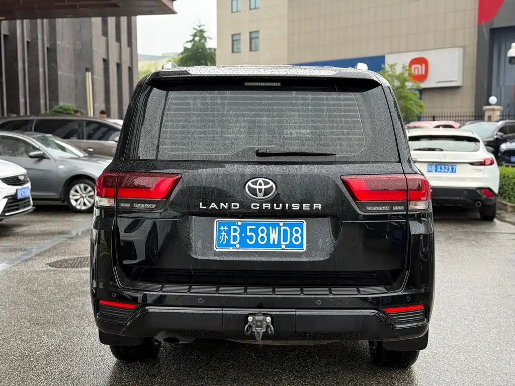 Toyota Land Cruiser 2024 — фото 11