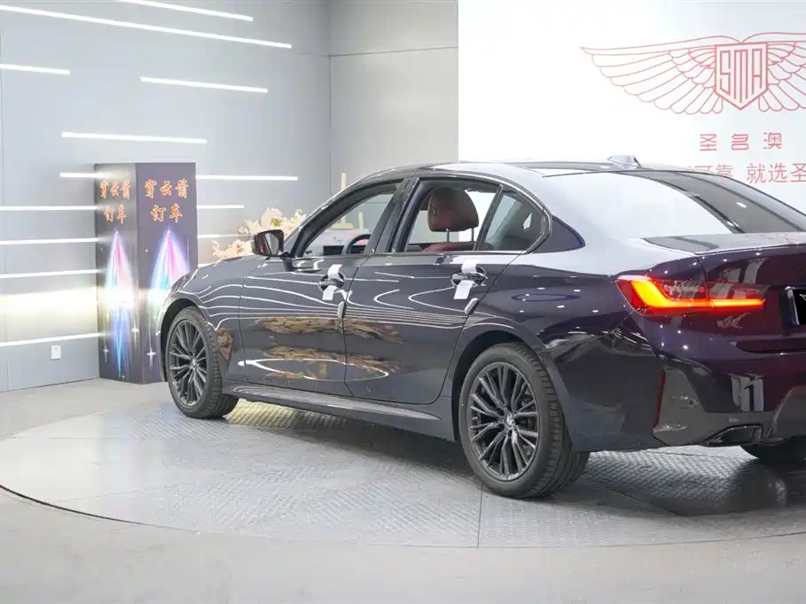 BMW 3 Series 2024