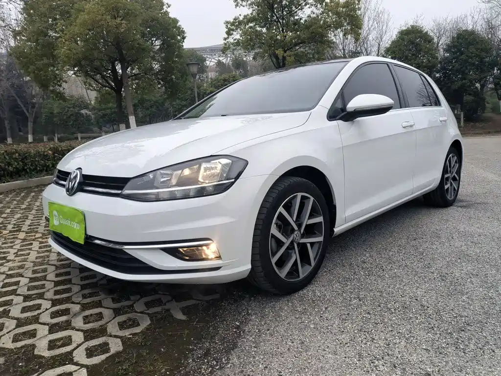 Volkswagen Golf 2020