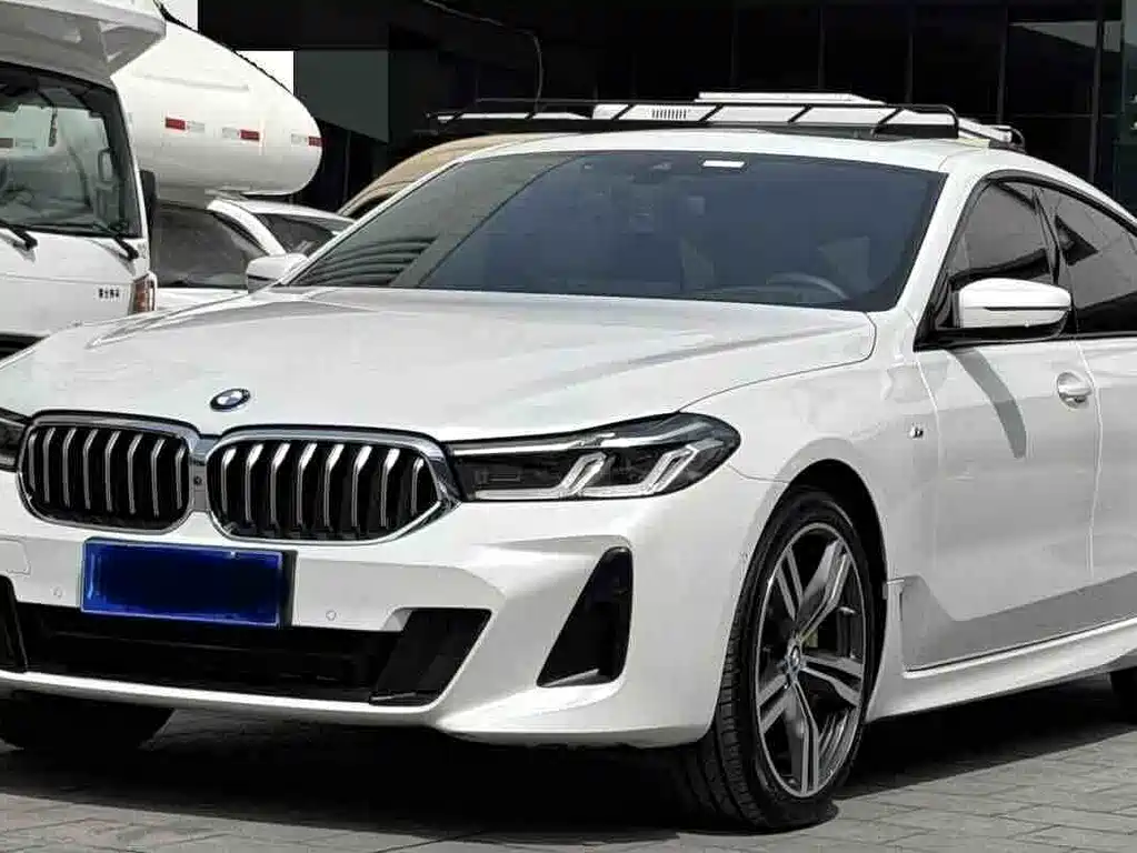 BMW 6 Series GT 2021 — фото 1