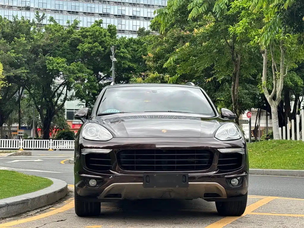 Porsche Cayenne 2015 — фото 2