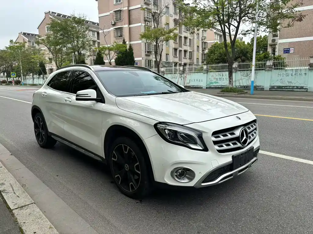 Mercedes-Benz GLA 2017 — фото 3