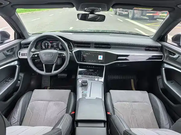 Audi A6L 2021