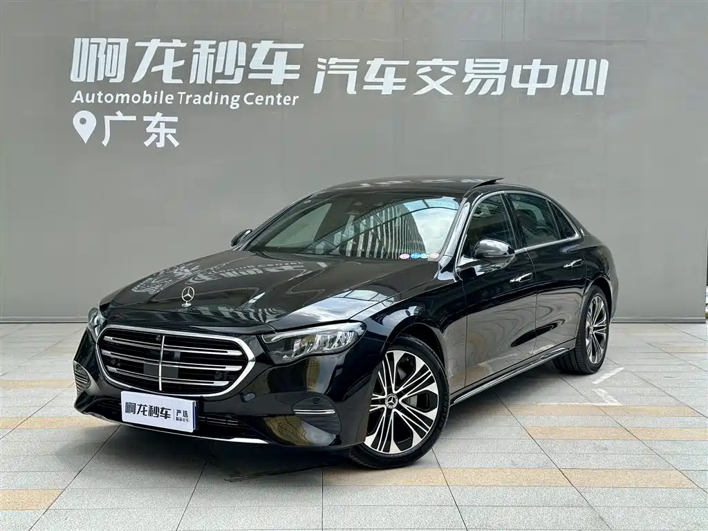 Mercedes-Benz E-Class 2025