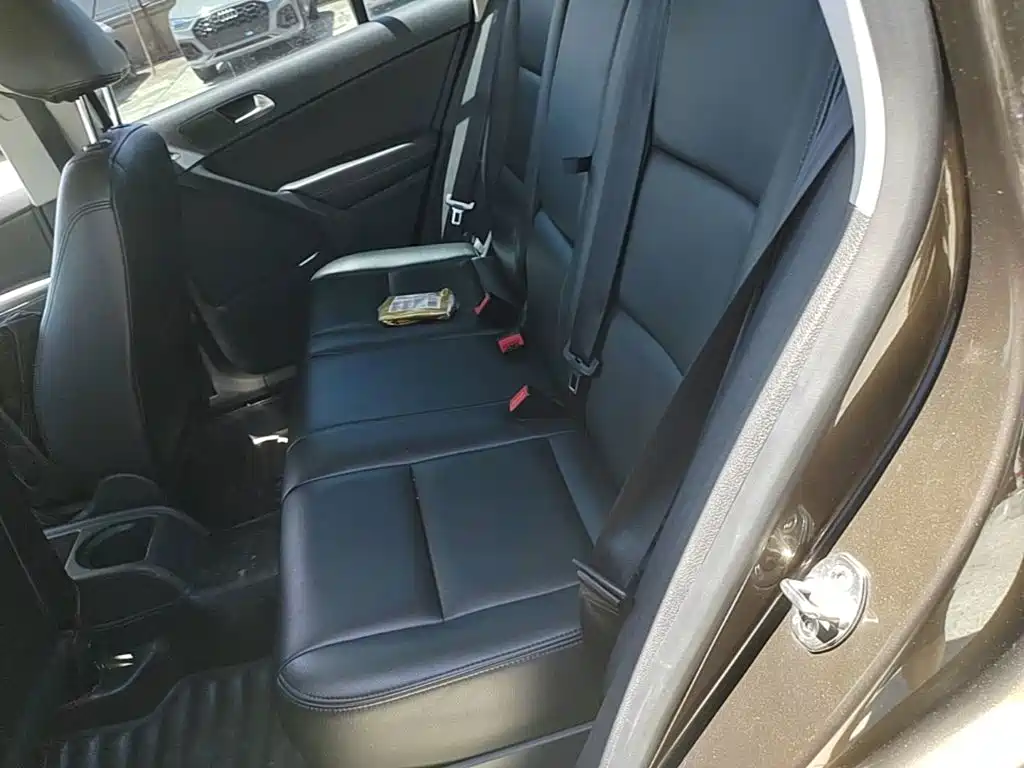 Volkswagen Tiguan 2016 — фото 17