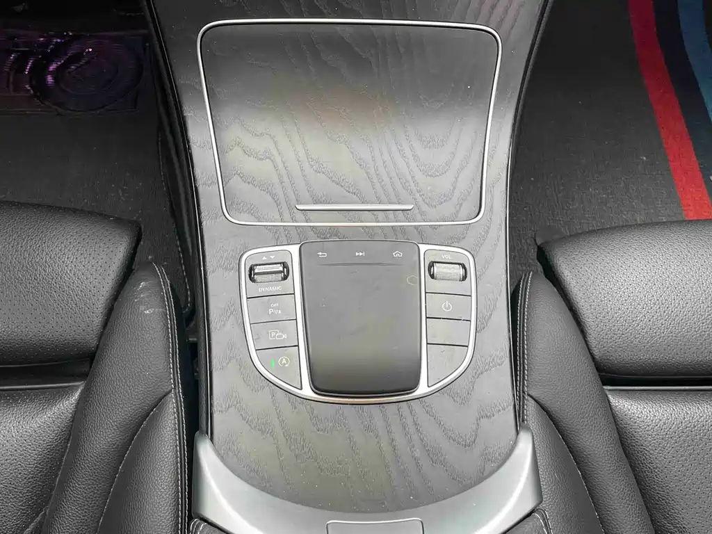 Mercedes-Benz C-Class 2020 — фото 11
