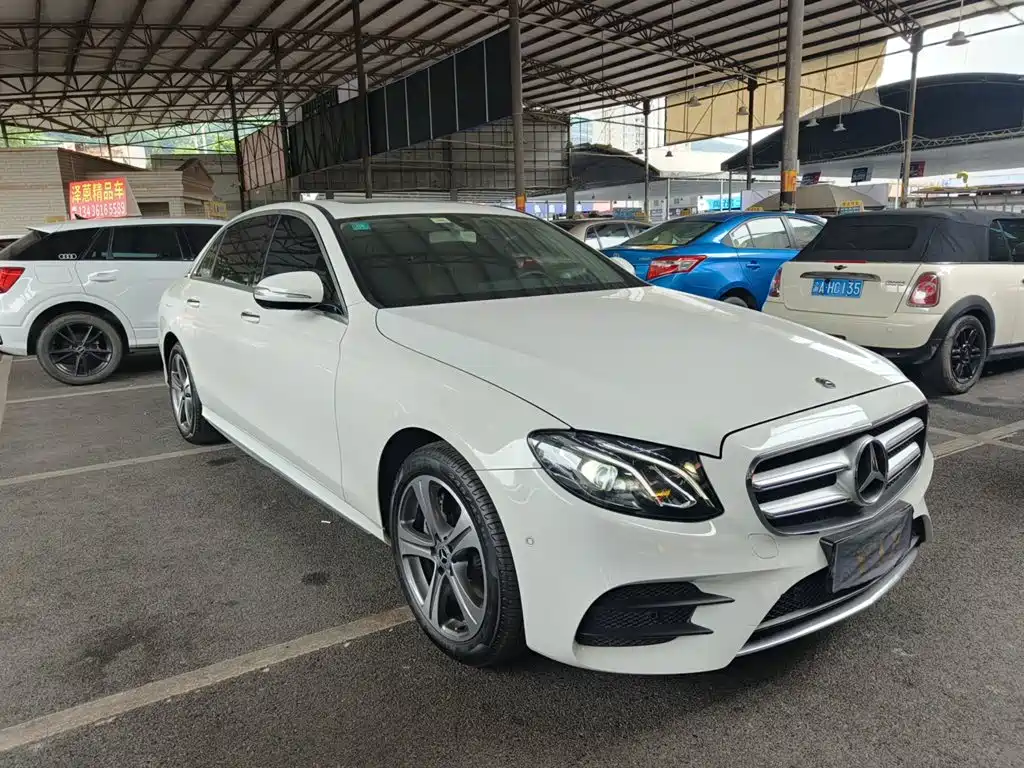 Mercedes-Benz E-Class 2019 — фото 4