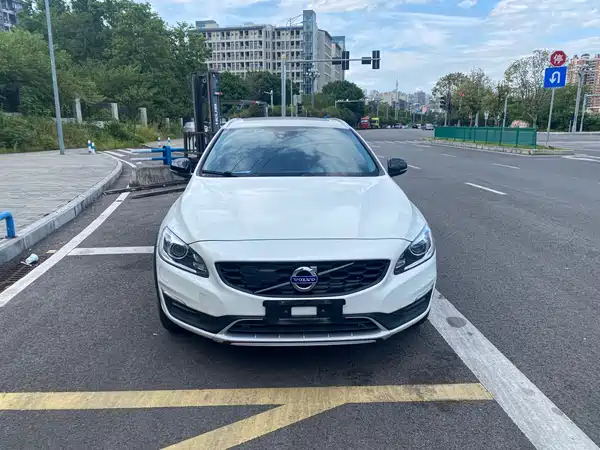 Volvo V60 2017