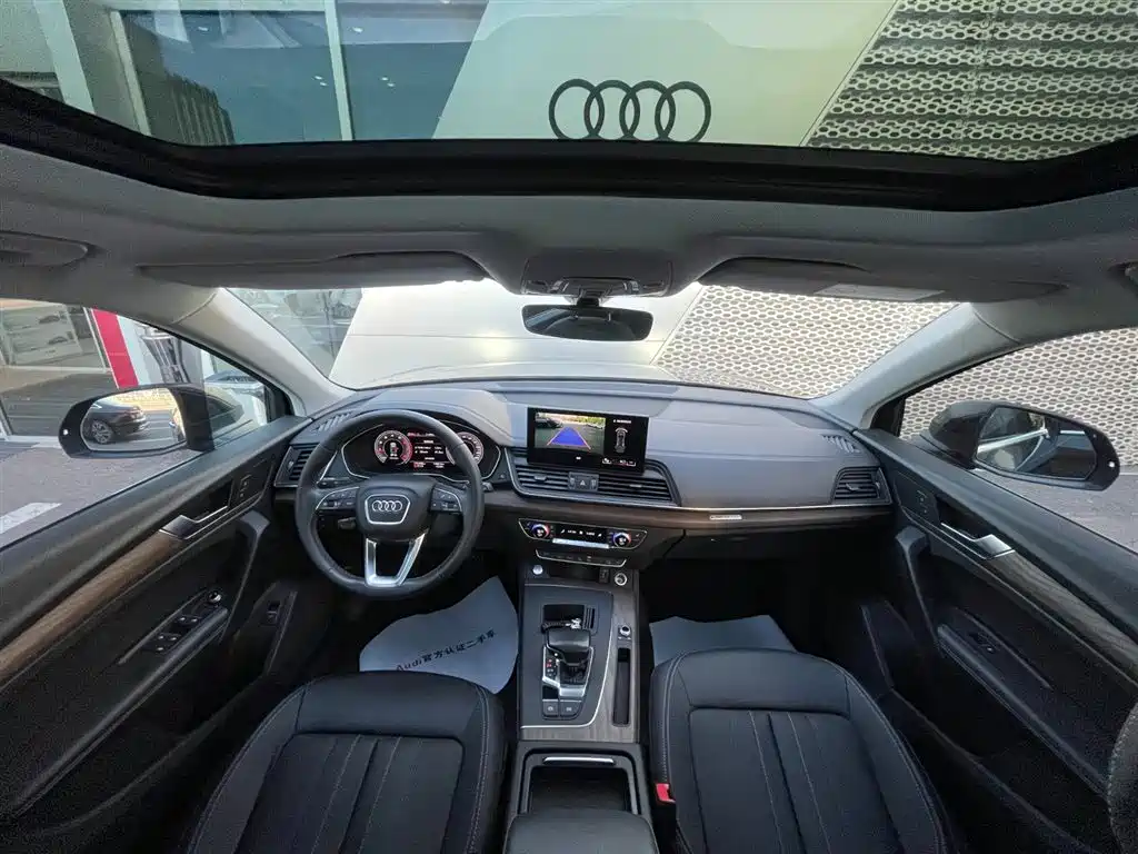 Audi Q5L 2022 — фото 12