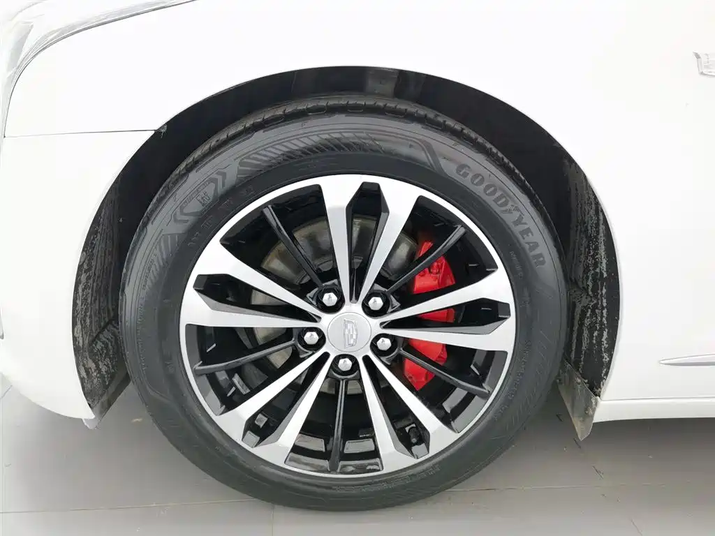 Cadillac CT6 2018 — фото 17