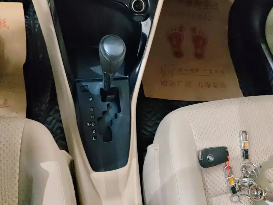 Toyota Vios 2015 — фото 15