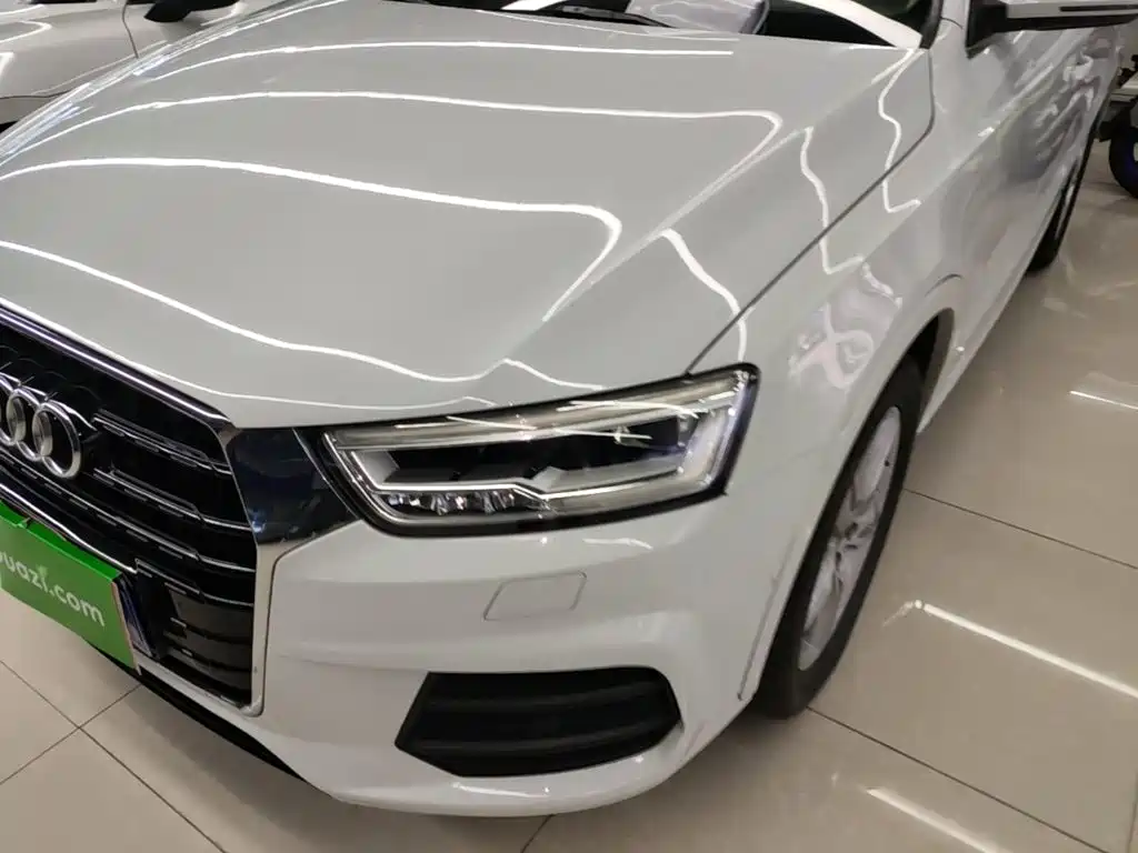 Audi Q3 2017 — фото 24