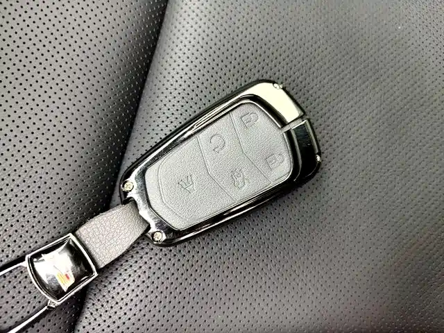 Cadillac XT5 2020 — фото 16