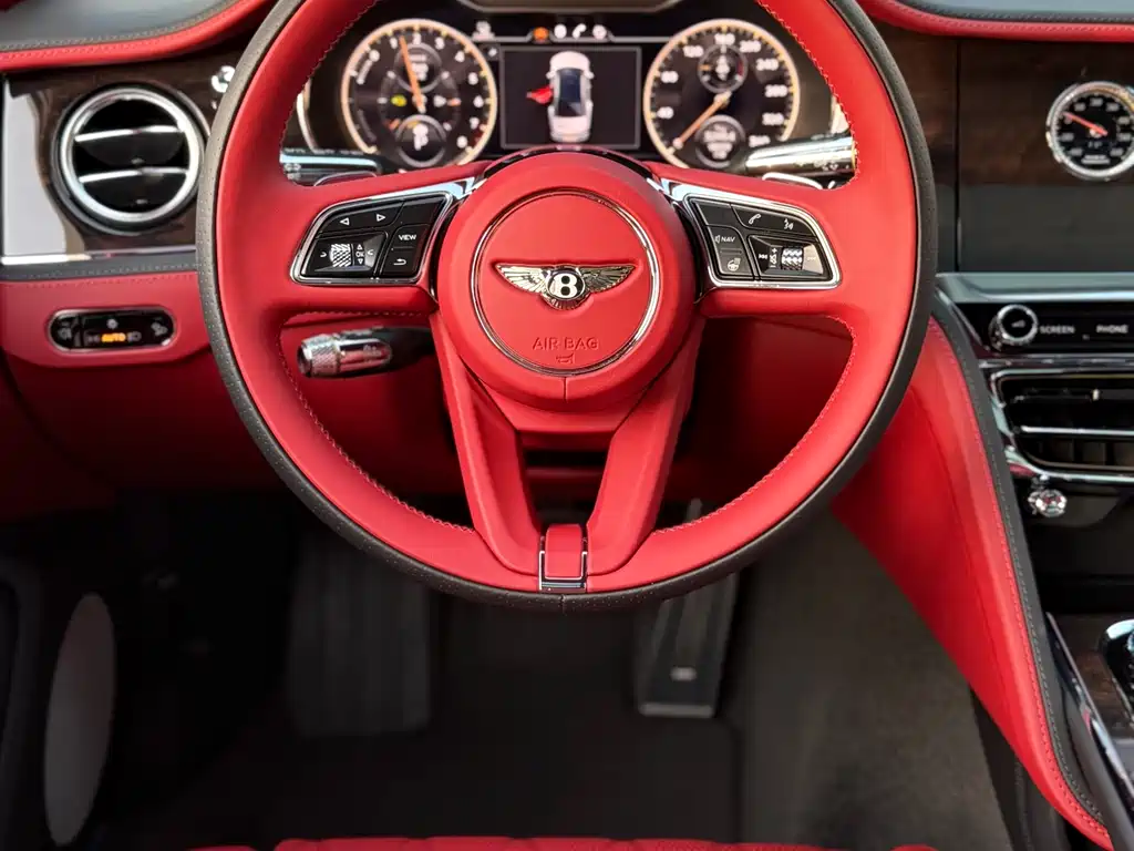 Bentley Flying Spur PHEV 2023 — фото 30