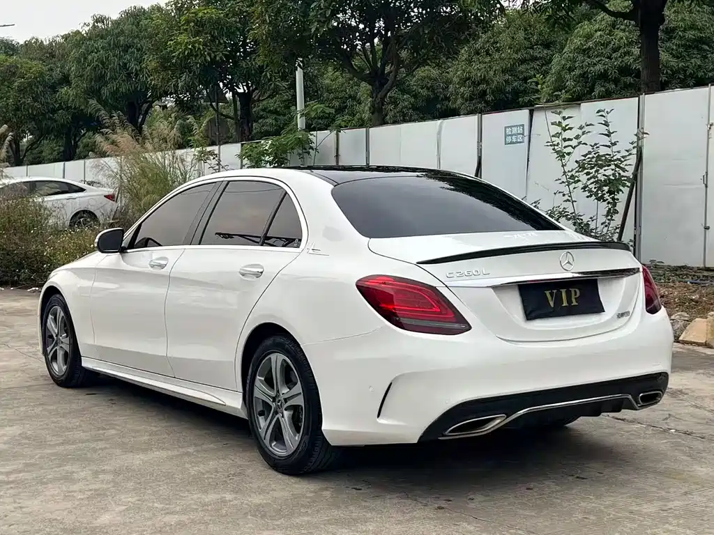 Mercedes-Benz C-Class 2019 — фото 4